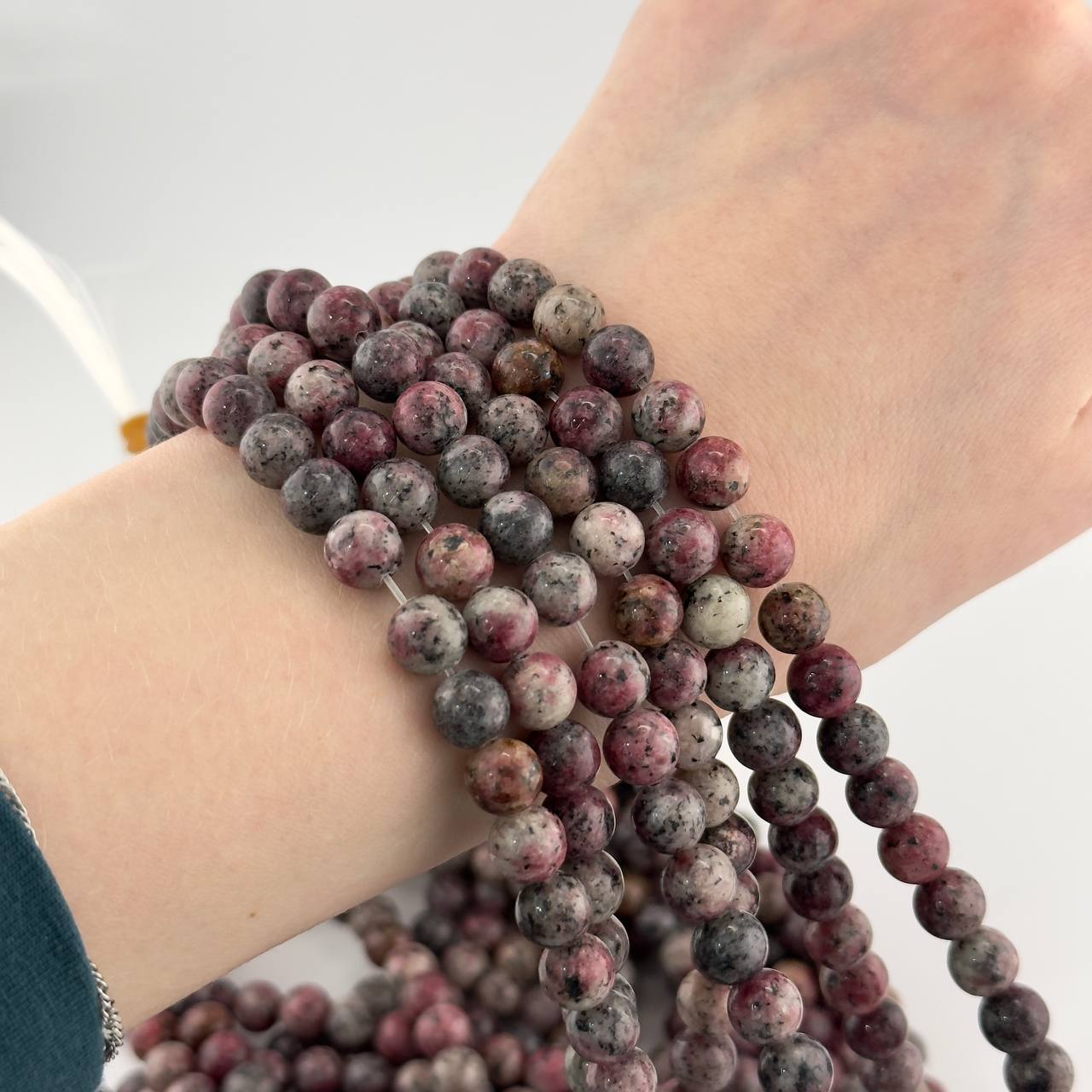 Бусины Халцедон микс размер 8мм натуральный камень